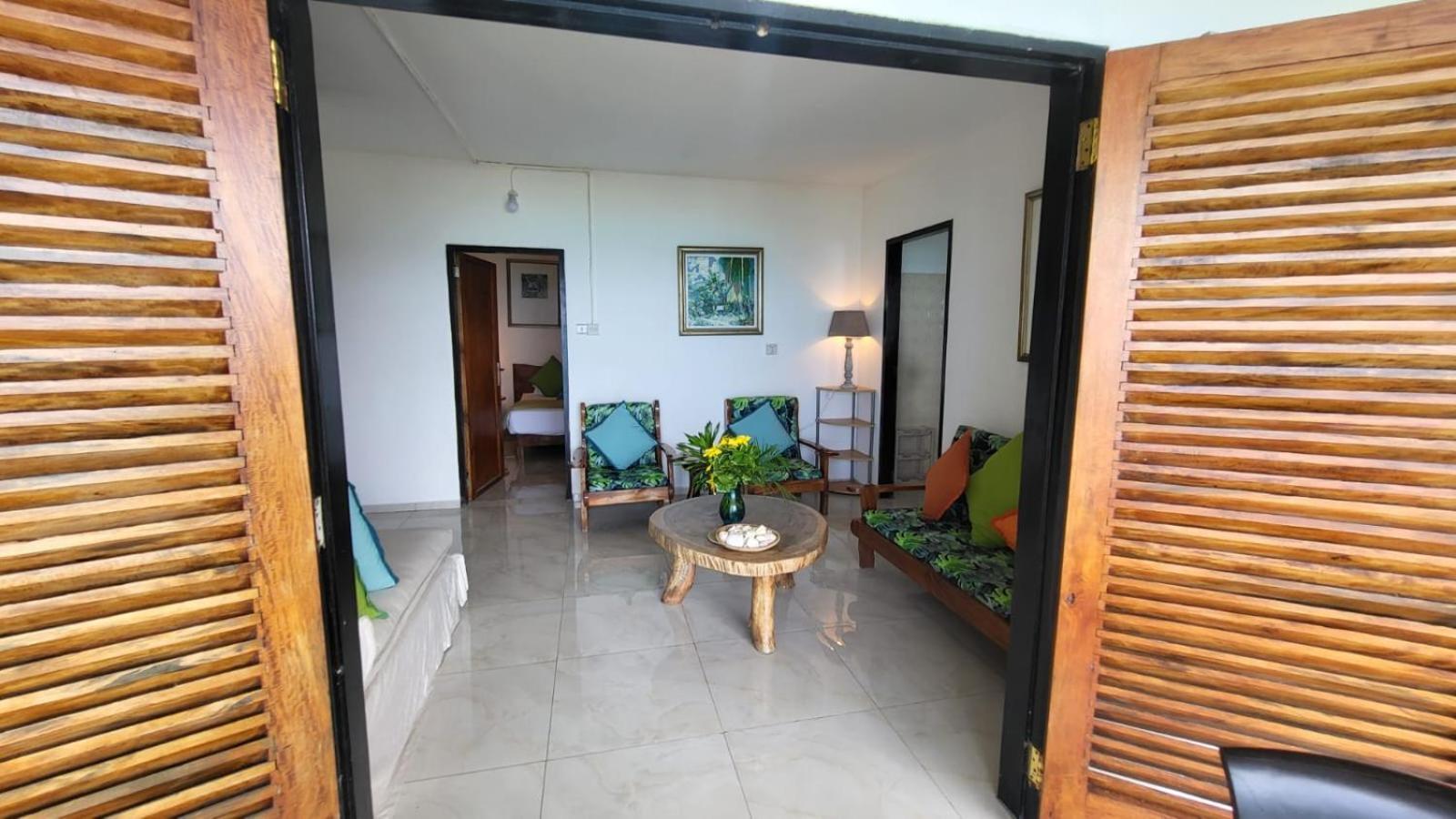 Mango Lodge Anse Volbert Village المظهر الخارجي الصورة